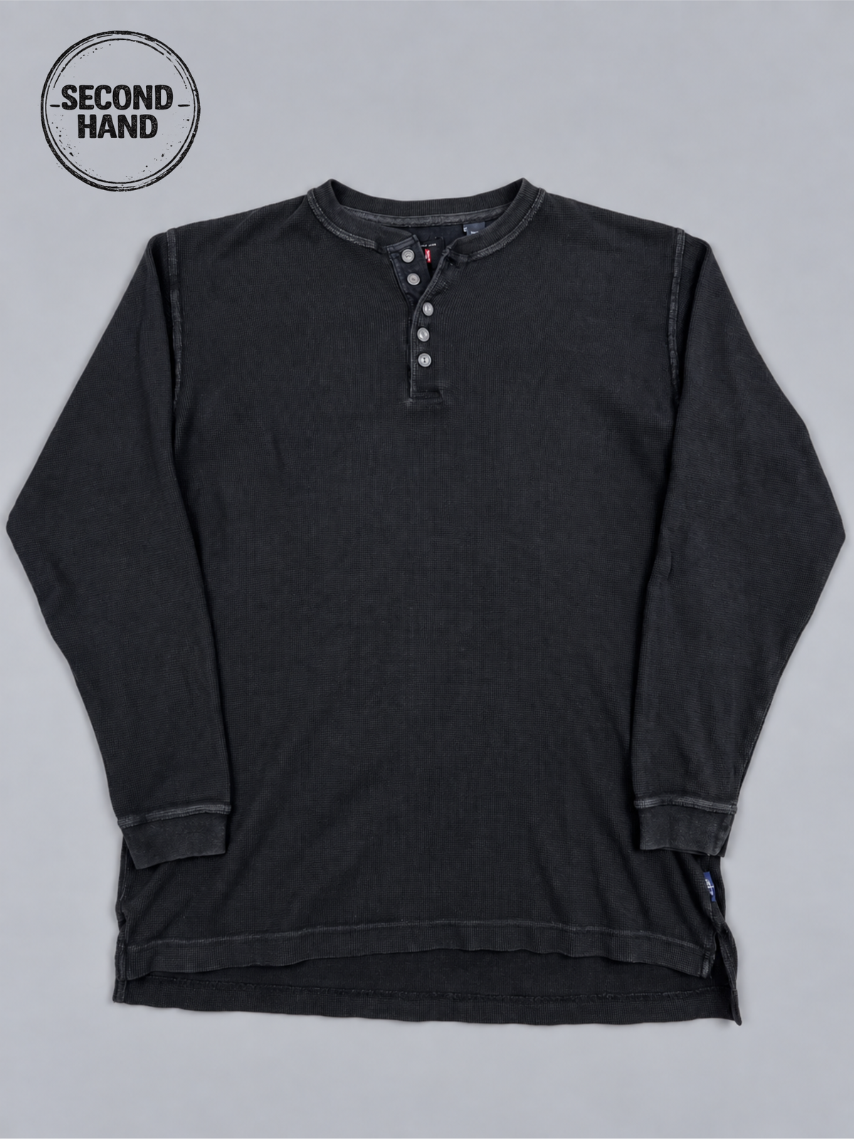 Levi's Henley-Langarmshirt mit Knopfleiste L - second hand