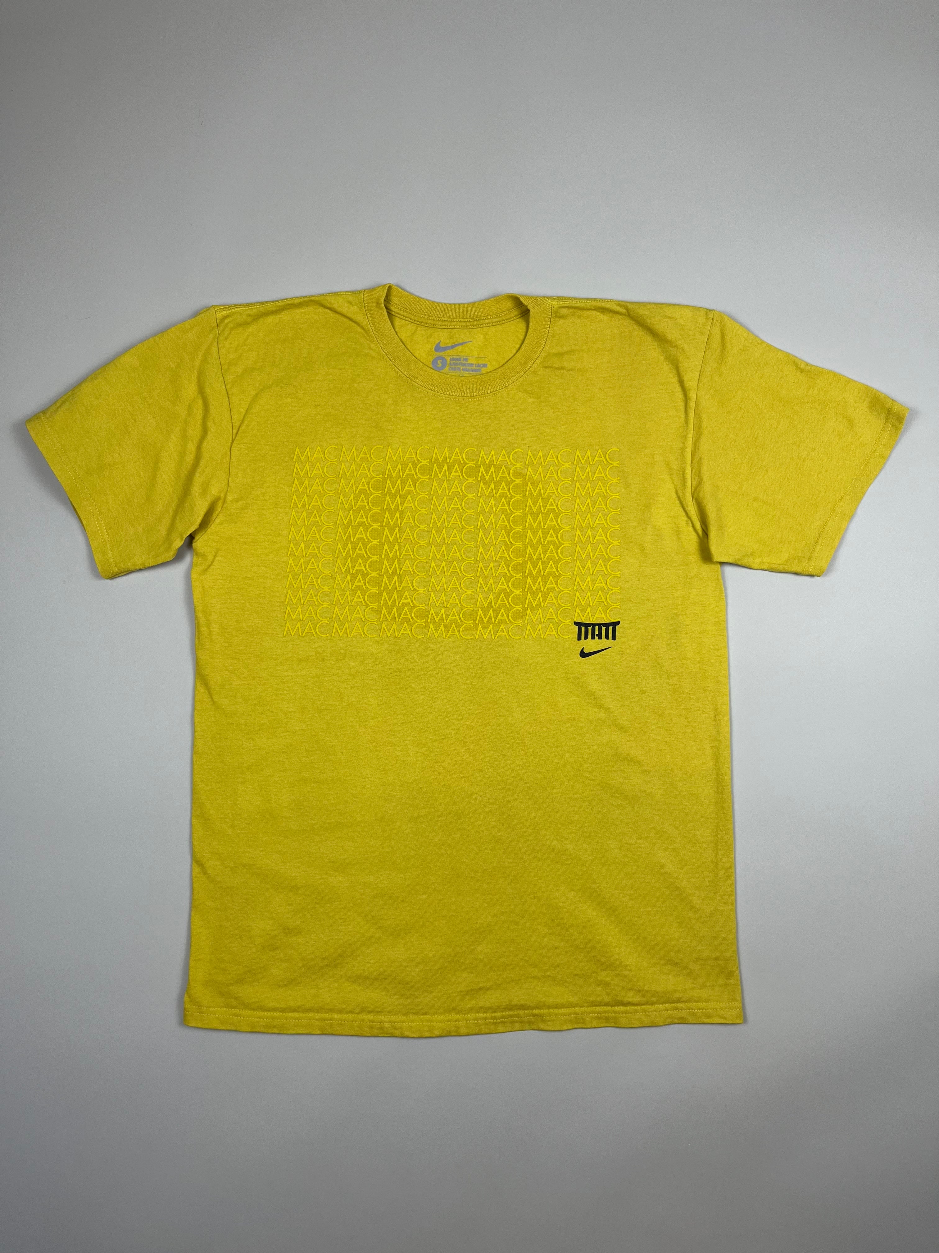 T-Shirt Nike mit „MAC MATT“-Rückenprint S - second hand