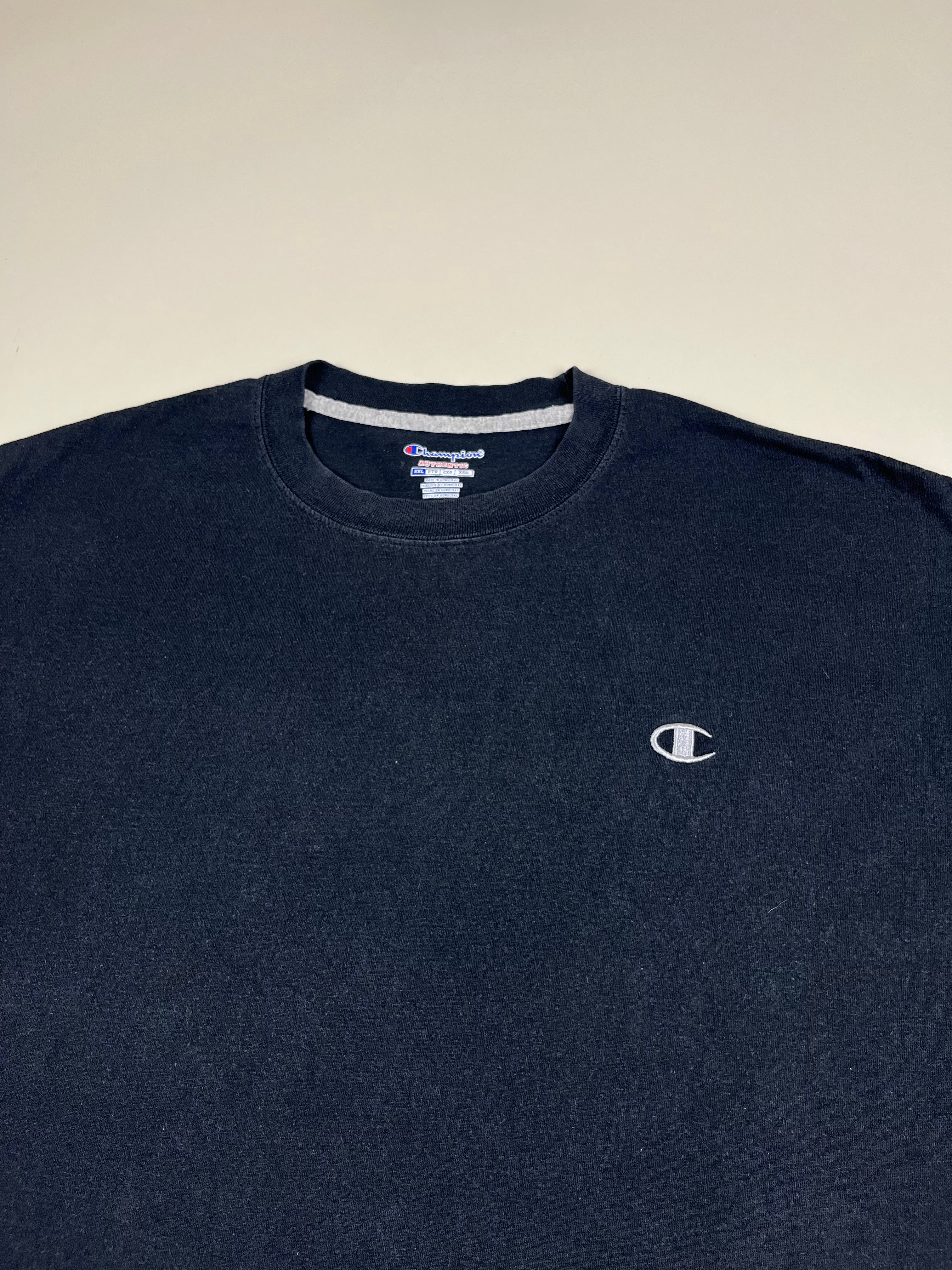 Champion T-Shirt mit Stick Logo schwarz XXL - second hand