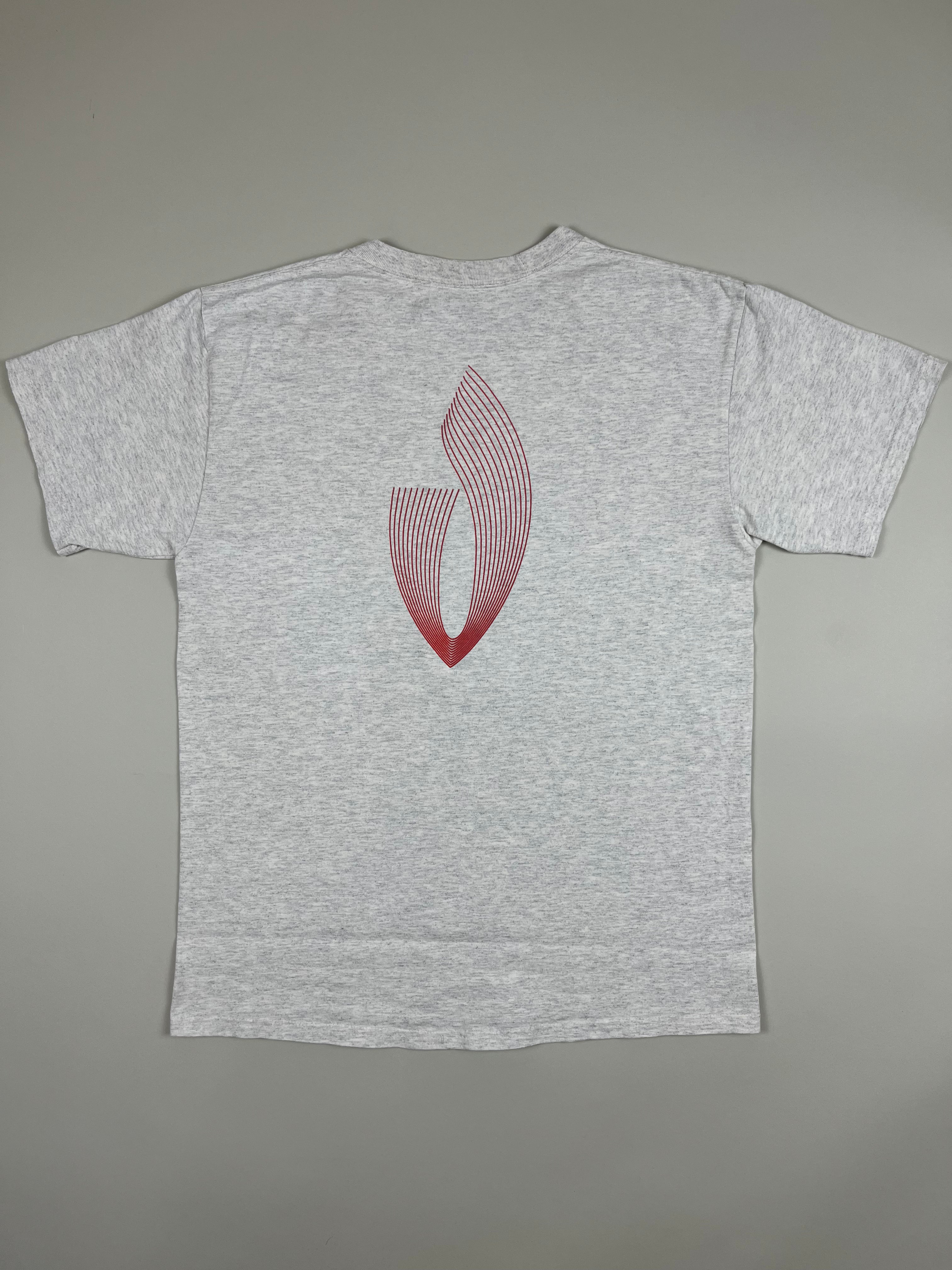 Champion T-Shirt in Hellgrau mit „Victorious“-Print S / M - second hand